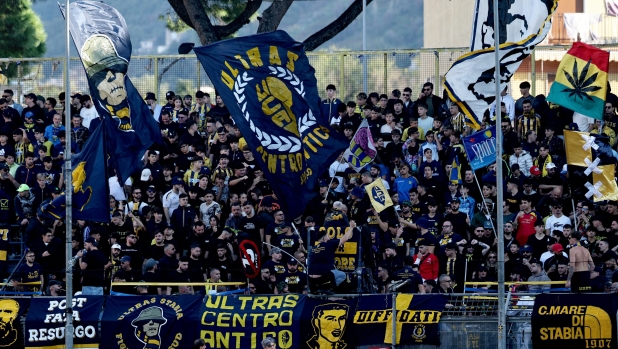 Rinviata Juve Stabia-Bari: la decisione della Lega Serie B su richiesta del Viminale 15 Rinviata Juve Stabia-Bari: la decisione della Lega Serie B su richiesta del Viminale
