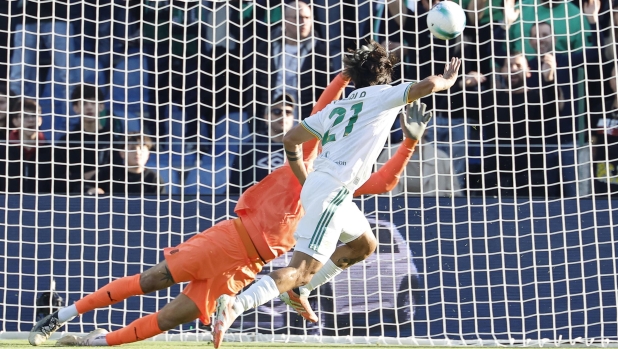 Sassuolo-Roma, le pagelle: Dybala, prodezza da 7,5. Pinamonti stecca (5)