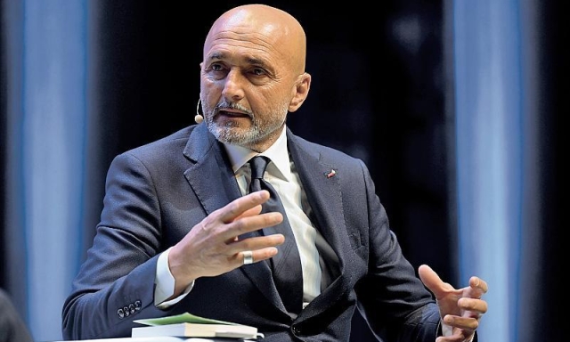 La top 11, lo scudetto, l'amaro per la Nazionale: Spalletti e quel "Verrà qualcosa di più bello..." 10 La top 11, lo scudetto, l'amaro per la Nazionale: Spalletti e quel "Verrà qualcosa di più bello..."