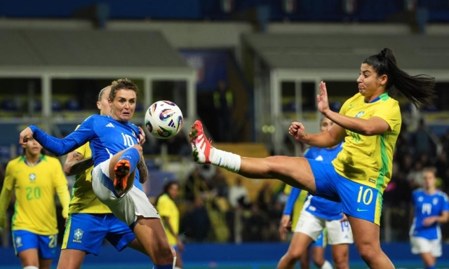Un guizzo di Luany, e vince il Brasile. Ma a Parma si è vista una buona Italia 8 Un guizzo di Luany, e vince il Brasile. Ma a Parma si è vista una buona Italia