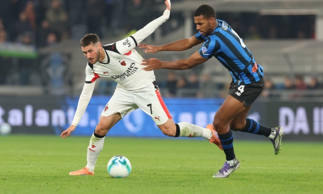 Milan, Gimenez ora è un caso: non segna mai, dieci ore di gioco senza gol 15 Milan, Gimenez ora è un caso: non segna mai, dieci ore di gioco senza gol