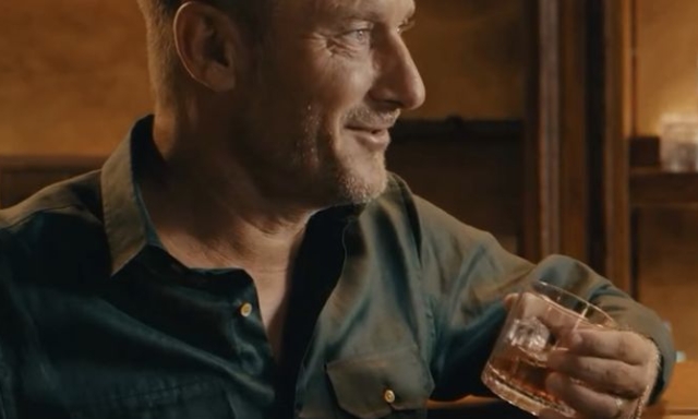 Totti e Del Piero Palloni d’oro di spot. Ma davvero non hanno più niente da dare al calcio reale? 12 Totti e Del Piero Palloni d’oro di spot. Ma davvero non hanno più niente da dare al calcio reale?