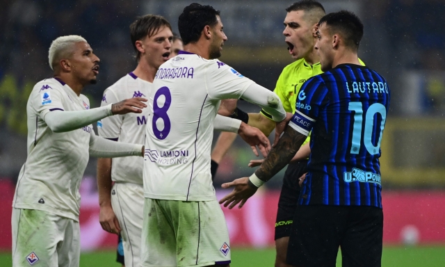 Giocatori e allenatori ammoniti o espulsi nella 9ª giornata: i malus al Fantacampionato