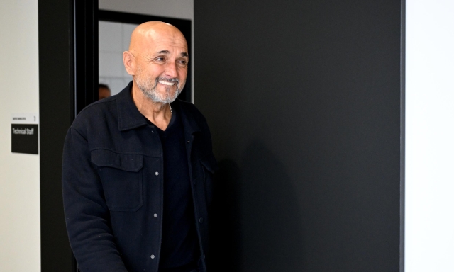 Scontri epocali, capitani emarginati, soluzioni geniali: le 5 grandi invenzioni di Spalletti 15 Scontri epocali, capitani emarginati, soluzioni geniali: le 5 grandi invenzioni di Spalletti