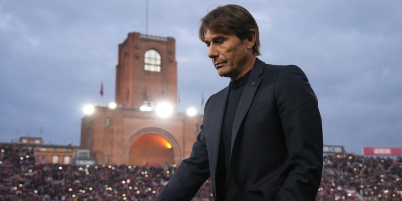 Allarme Napoli: Conte ha perso metà dei gol, l'attacco piange e sulla crisi arriva un tour de force