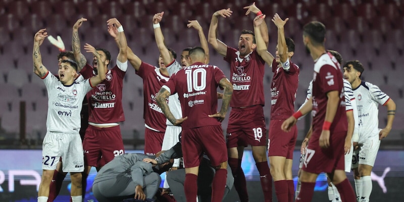 Paura a Salerno: Villa perde i sensi dopo un colpo alla testa. Ambulanza in campo