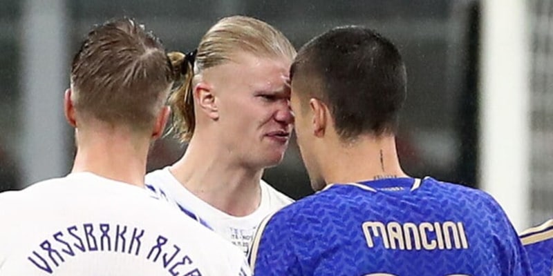 “Grazie Mancini per avermi toccato il sedere”: Haaland firma l’intervista più assurda dell’anno