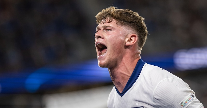 Cresswell, il nome nuovo per la difesa Juve: Comolli lo conosce molto bene 