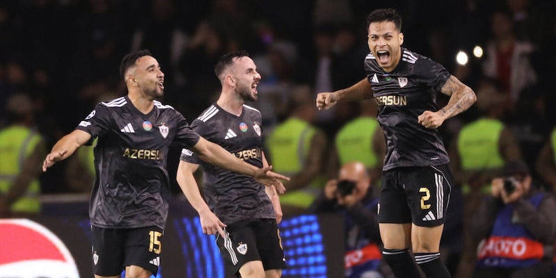 <!--StartFragment -->
Napoli, guarda che Qarabag: fermato il Chelsea. Pafos nella storia, Juve avvisata
<!--EndFragment -->