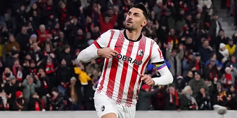 Grifo protagonista, poker Friburgo al Mainz. Vittoria all'ultimo respiro per l'Amburgo