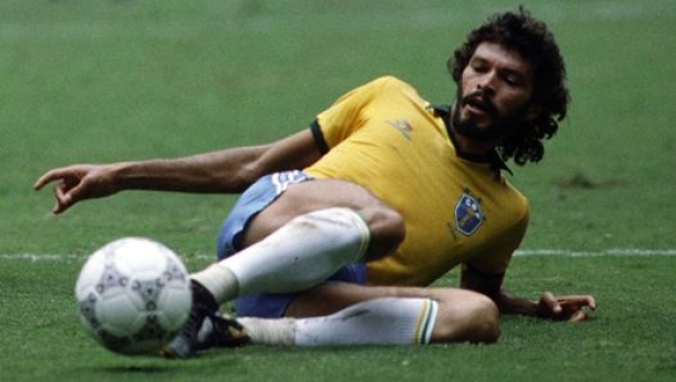 Calcio, dunque penso: Socrates, Masina, Farioli, Boskov... nove calciatori filosofi