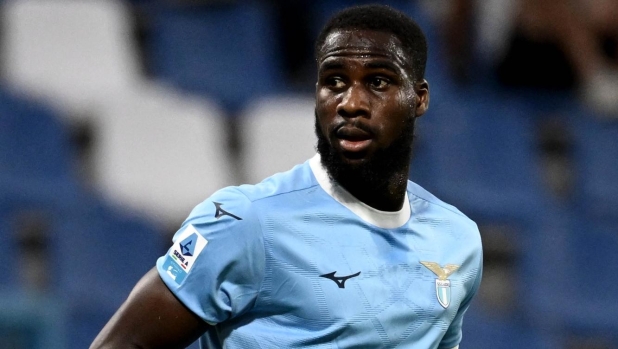 LIVE Alle 20.45 Lazio-Cagliari, le ufficiali: Sarri chiede gol a Dia, Pisacane dà fiducia a Gaetano