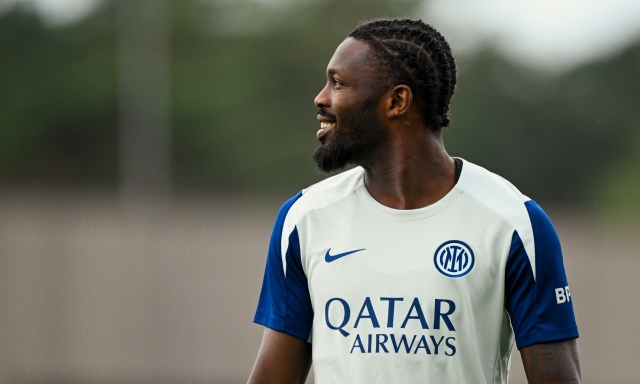 Inter, finalmente Thuram: si scalda in Champions League e con la Lazio sarà al top