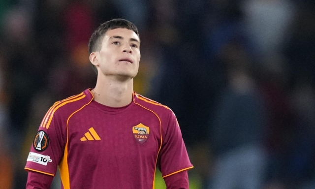 Scaloni preferisce Buendia a Soulé: rivolta social in Argentina. Il romanista più vicino all'Italia?