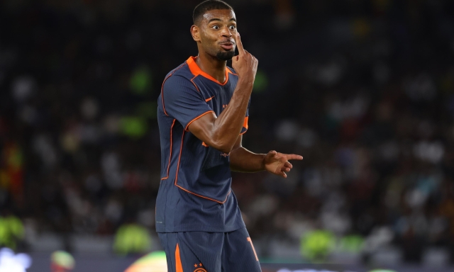 Leggero, insicuro, già con le valigie in mano: Diouf, un mistero da 25 milioni