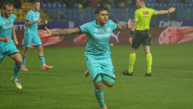 Parma-Bologna, le pagelle: Castro micidiale in area, 8. Ordoñez con l'incubo Odgaard, 4