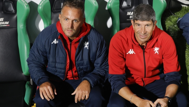 Il Genoa prende tempo: contro la Fiorentina con la coppia Murgita-Criscito in panchina