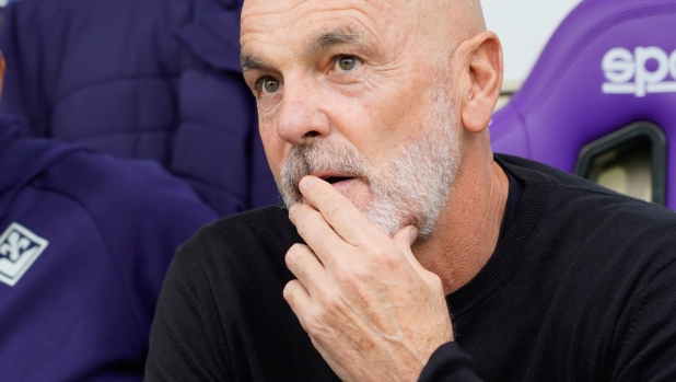 Fiorentina: ufficiale l'esonero di Pioli, c'è Galloppa ad interim. E spunta il like di Pongracic