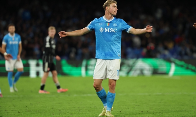 Napoli, in attacco ora è allarme rosso: l'ultimo gol di un centravanti risale a un mese fa