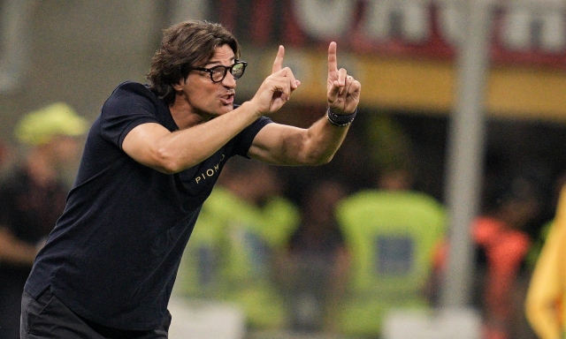 Vanoli nuovo allenatore della Fiorentina, accordo fino a fine stagione