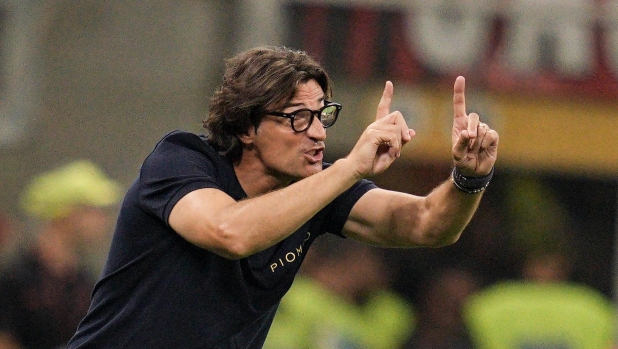 Vanoli: "Fiorentina, dobbiamo ripartire dalle cose semplici. Ecco cosa ho detto ai ragazzi"