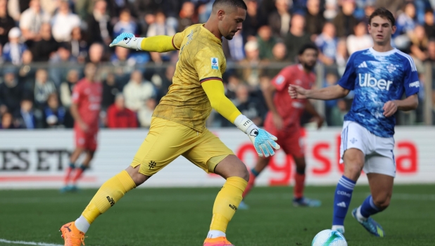 Como-Cagliari, le pagelle: Caprile in gran forma, (7,5). Morata (5) stecca ancora