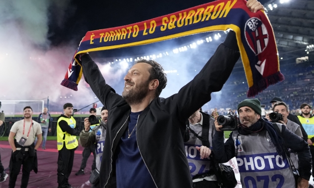 Cremonini: "Il Bologna mi fa perdere il controllo. Metti una sera a cena io, Panatta, Tomba e..."