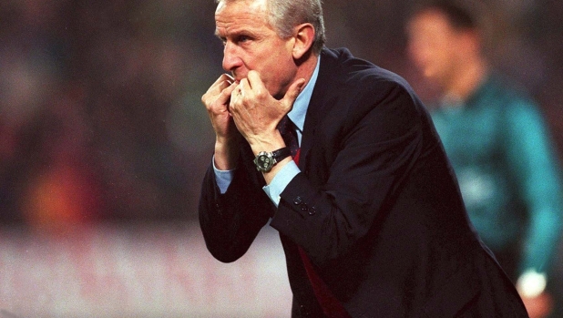 Se l'acqua santa resiste agli algoritmi: perché nello sport vince ancora la scaramanzia