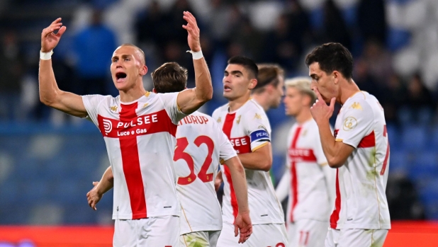 Cagliari-Genoa, le pagelle: Caprile errore grave, 4. Ostigard non si ferma più, 7