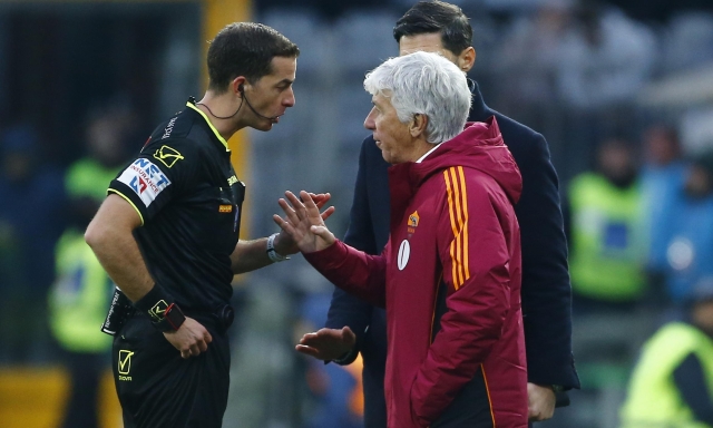 Giocatori e allenatori ammoniti o espulsi nella 12ª giornata: i malus al Fantacampionato