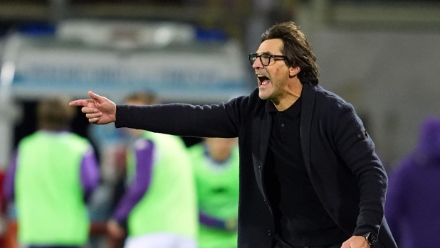 Fiorentina, Vanoli: "La Conference arriva al momento giusto. Non penso al mio esordio europeo"