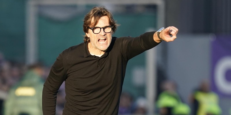 Crisi Fiorentina, quale sar&agrave; il destino di Vanoli: la prima mossa e le ipotesi del club