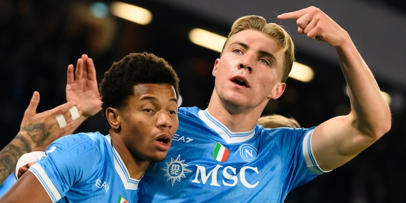 Hojlund e Neres, c'&egrave; un dato pazzesco che incanta tutta Napoli