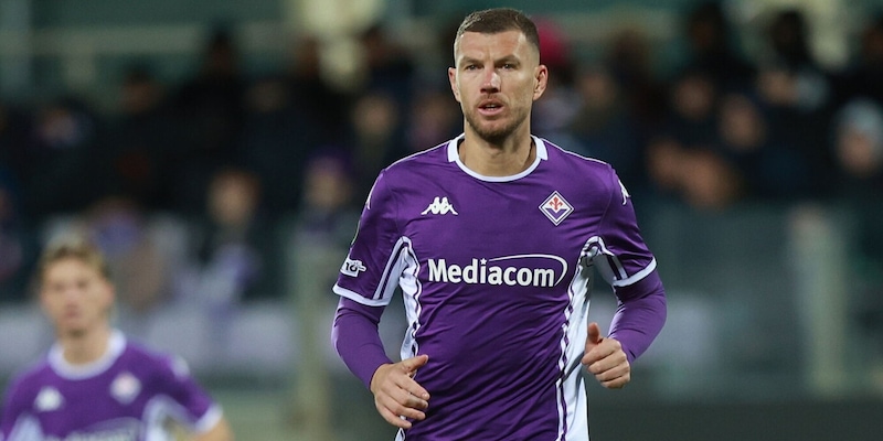 De Rossi chiama Dzeko al Genoa: perch&eacute; l'affare &egrave; possibile anche se complicato