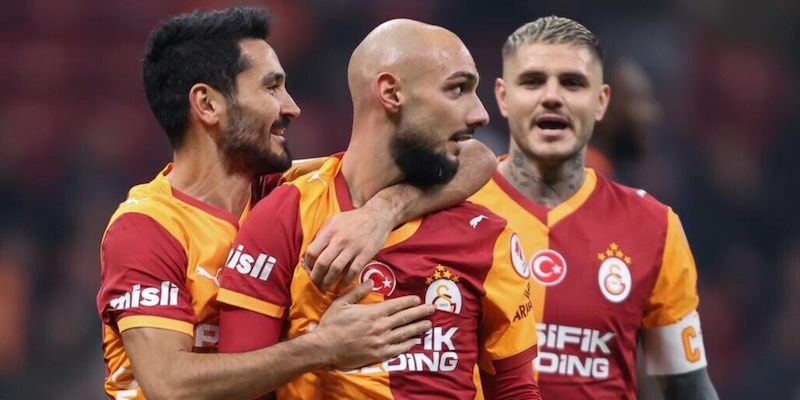 Turchia,&nbsp;scandalo scommesse: arrestati 14 giocatori e l'ex vicepresidente del Galatasaray