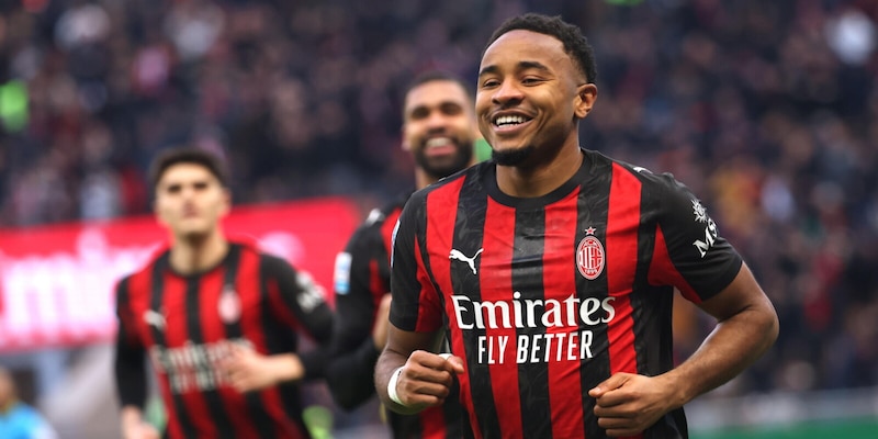 Il Milan torna a vincere sotto gli occhi di Agnelli: tris al Verona, Nkunku si sveglia