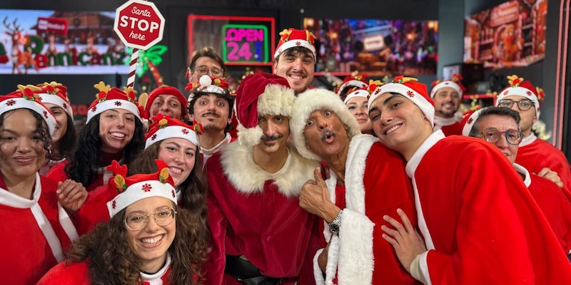 Can Yaman chiama Fiorello: "Calcio? In Italia tifo Roma!". Poi rivela: "Amo studiare, avessi potuto avrei fatto quello tutta la vita"