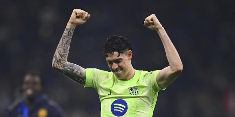 "Barcellona, il nuovo difensore gioca nell'Inter: Deco ha incontrato l'agente"