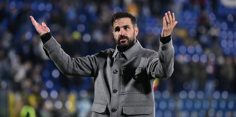Fabregas e il no all’Inter: “Mi fa male, mi mangio tutti. Como come le zanzare”. E risponde a Capello…