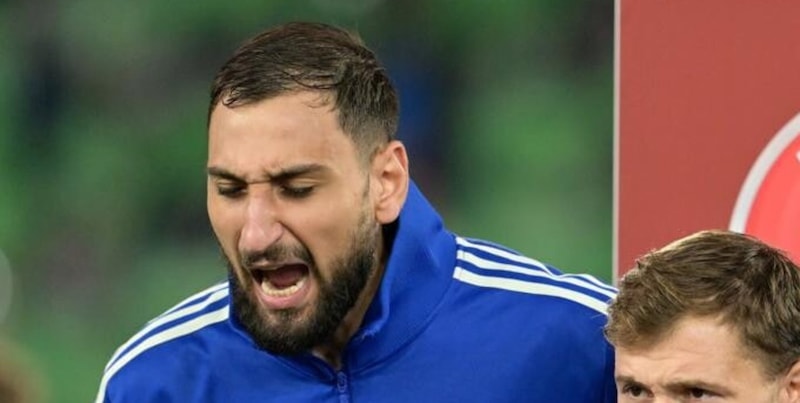 "Donnarumma vuole il Mondiale, ha rinviato anche le nozze": la confessione di Raiola