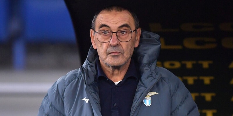 Sarri: "Sopporter&ograve; questa scelta fino alla fine. Mercato Lazio? Segnali di fumo"