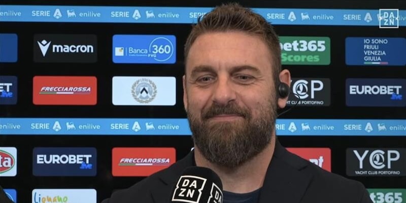 De Rossi: "Io non invento nulla, scopiazzo da Gasperini". Poi la battuta con Zaniolo: "Non posso ripetere cosa gli ho detto"