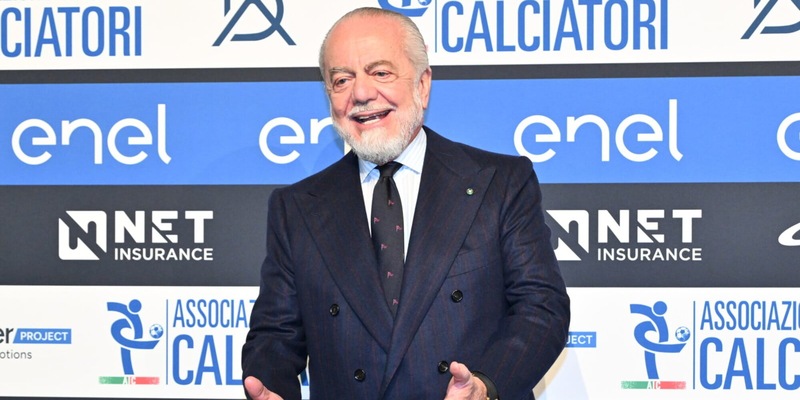 "Napoli più forte", De Laurentiis vuole lo scudetto e Conte risponde: "Il nostro obiettivo"