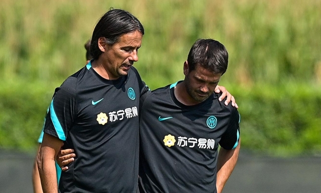 L'affondo di Dimarco, la bordata di Zielinski: dietro le differenze di gestione tra Chivu e Inzaghi