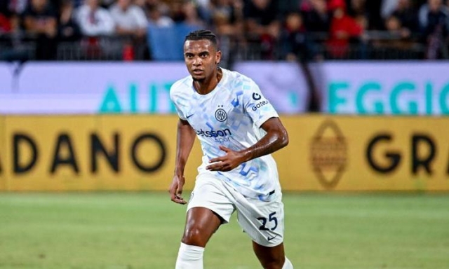 Ahi Inter, Akanji salta la rifinitura per influenza: è in dubbio per il Liverpool