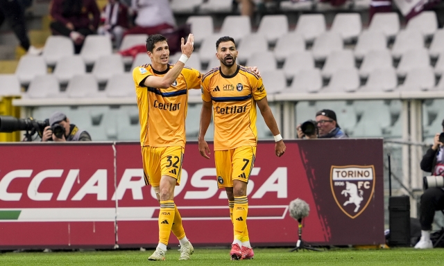 Lecce-Pisa, le formazioni ufficiali: Camarda e Sottil nel tridente, Moreo-Meister dal 1'