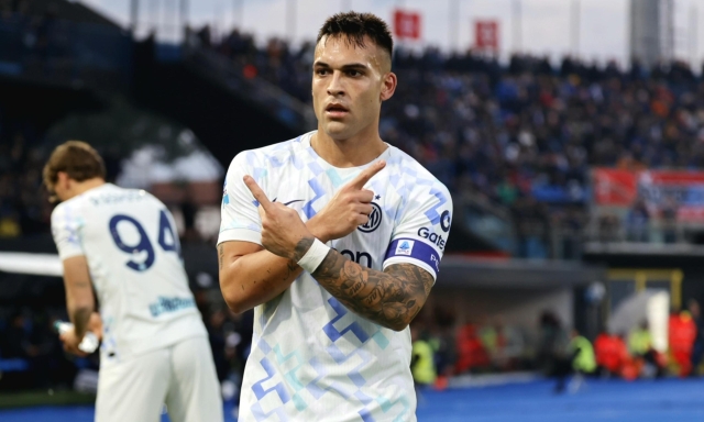 Lautaro, una doppietta contro le critiche: ora è capocannoniere e vola anche al fanta