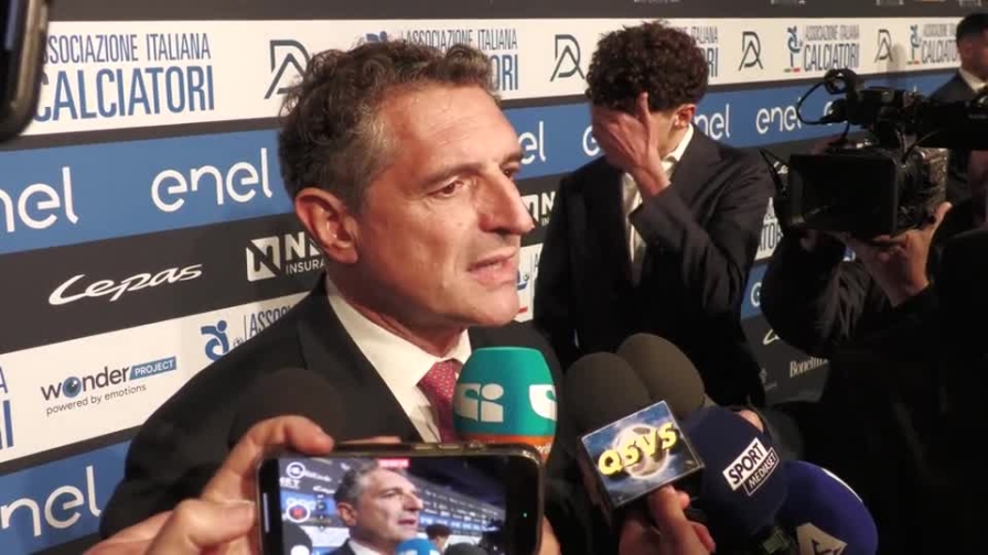 De Siervo: "Gli arbitri stanno facendo bene"