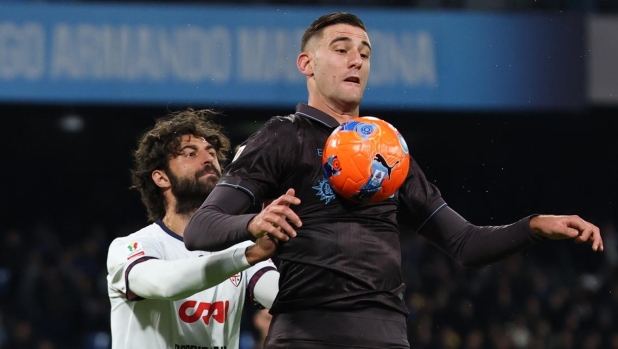 LIVE Napoli-Cagliari 1-0: Lucca con un tocco di testa sotto rete infila Caprile