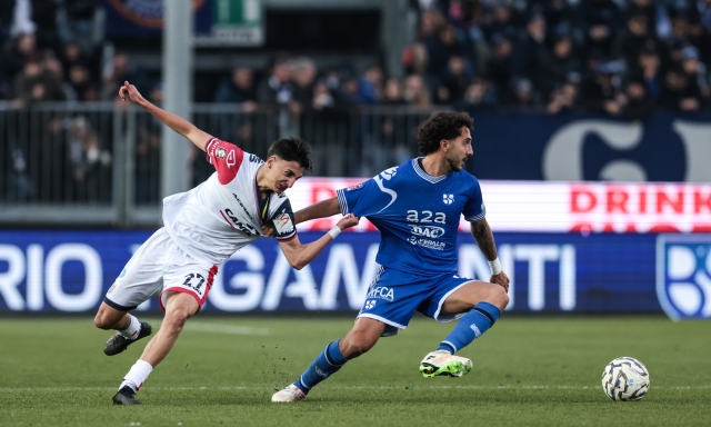 Il Ravenna vince al 103' ed è in vetta. Frena il Vicenza, il derby campano è del Benevento